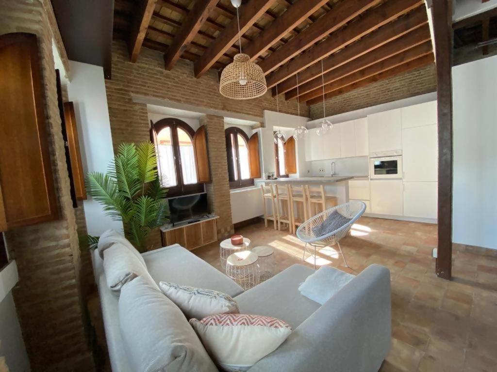 Apartamento Hostfy Centro, Puerta Osario Sevilla Exterior foto